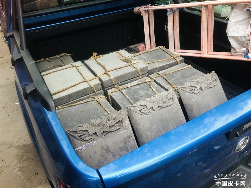 開皮卡拉磚雕，鄭州日產銳騏6平箱自動擋的一日用車體驗