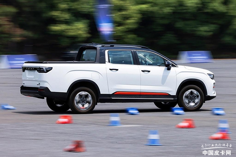 ýw_늟oM㱾Ñ 2026PHEV܇