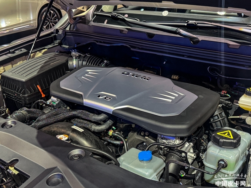 29152234c0d64280c57198.jpg 22.98萬元 2025成都車展長城V6火炮預(yù)售開啟
