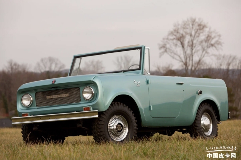 28163934f972cb30a03780.jpg 皮卡世界的“奇葩” 盤點(diǎn)歷史上著名的敞篷皮卡