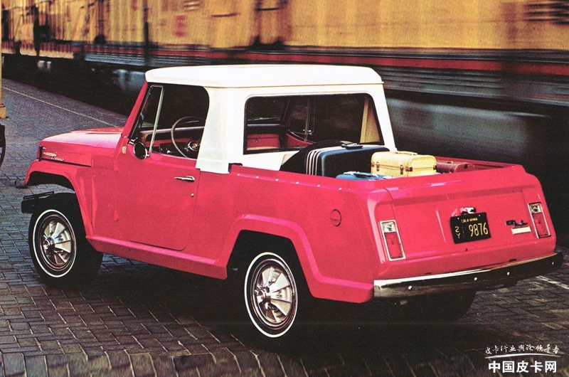 28164001f67a092b4f2334.jpg 皮卡世界的“奇葩” 盤點(diǎn)歷史上著名的敞篷皮卡