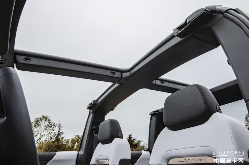 28164132dbf8e9060b0190.jpg 皮卡世界的“奇葩” 盤點(diǎn)歷史上著名的敞篷皮卡