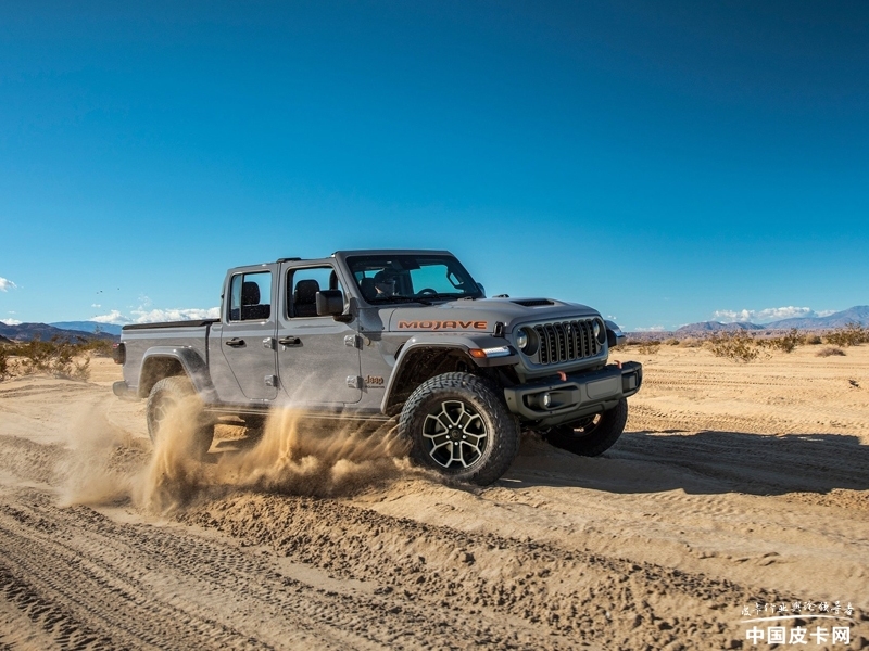 05230647b86ff2e12f1885.jpg 美式大V8 Jeep角斗士皮卡放弃插混坚守排量为王