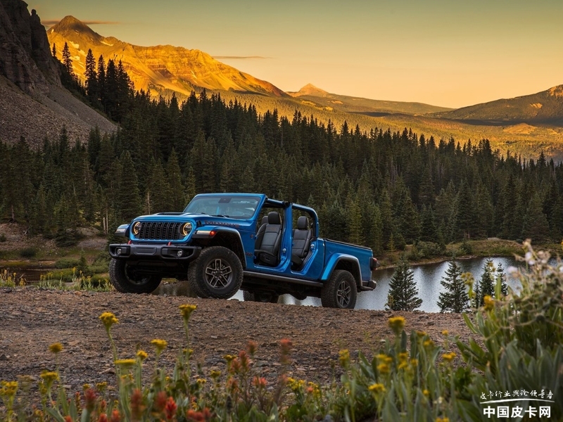 0523095895165ca0cc9678.jpg 美式大V8 Jeep角斗士皮卡放弃插混坚守排量为王