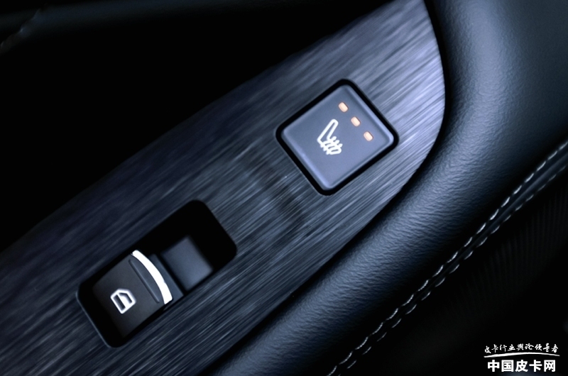 30Ҳһ܇鱱ӲhĸߺƤPc